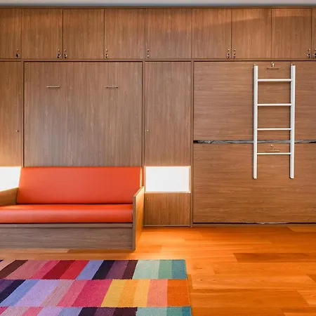Apartment Warm Ample Space With Wall Beds Lisbon